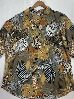 Vtg Safari Shirt Brown Button Front Casual Mixed Animal Print 90 Wildlife Nature